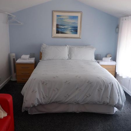 The Garden Suite Holt Holt  Esterno foto
