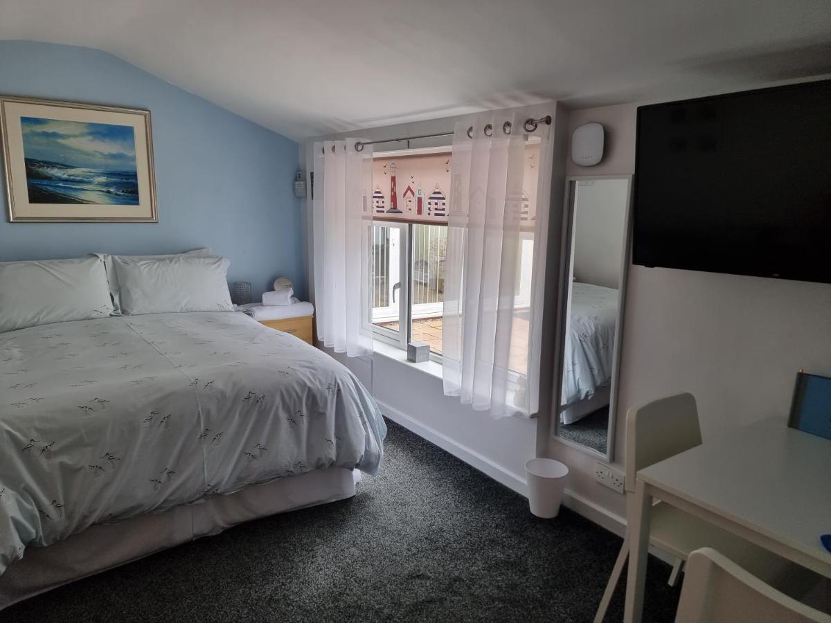 The Garden Suite Holt Holt  Esterno foto