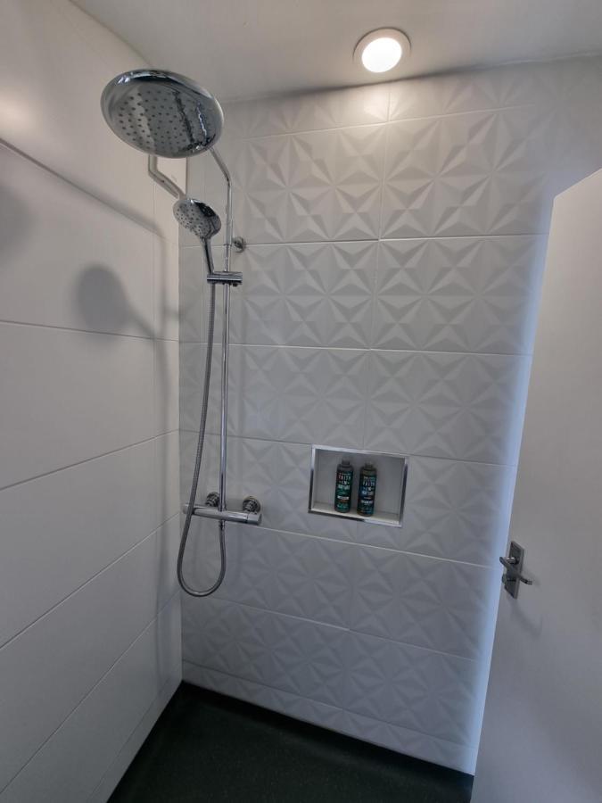The Garden Suite Holt Holt  Esterno foto