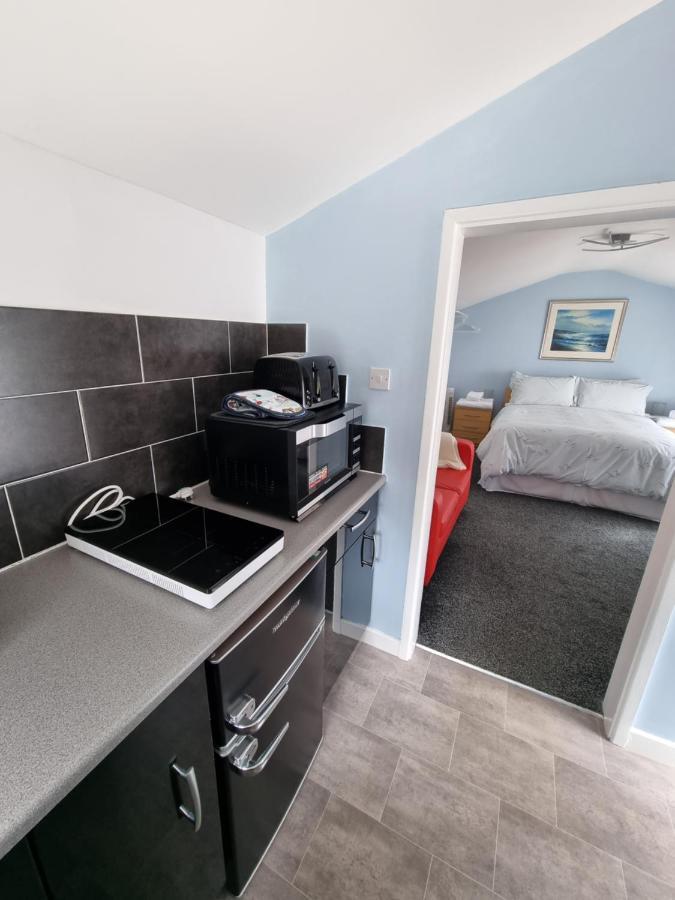 The Garden Suite Holt Holt  Esterno foto